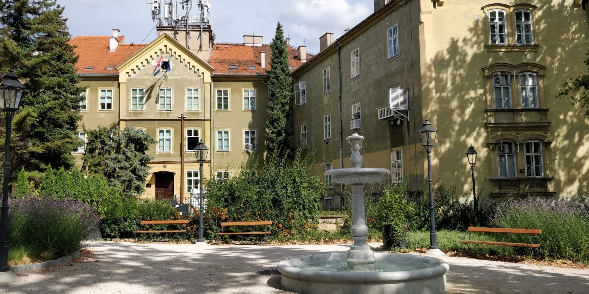fountain and buildings in zagreb