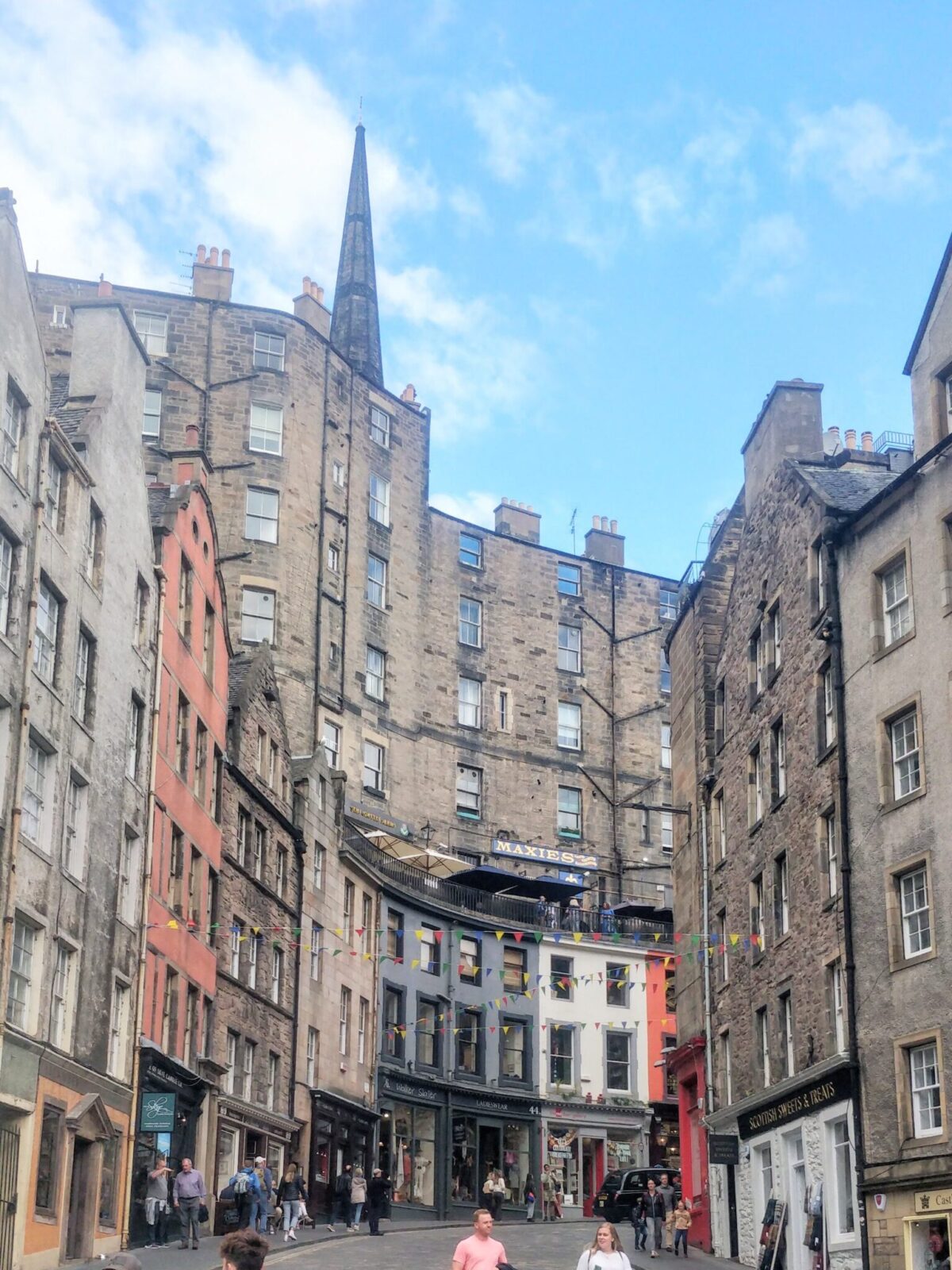 buildings along w bow, old town edinburgh